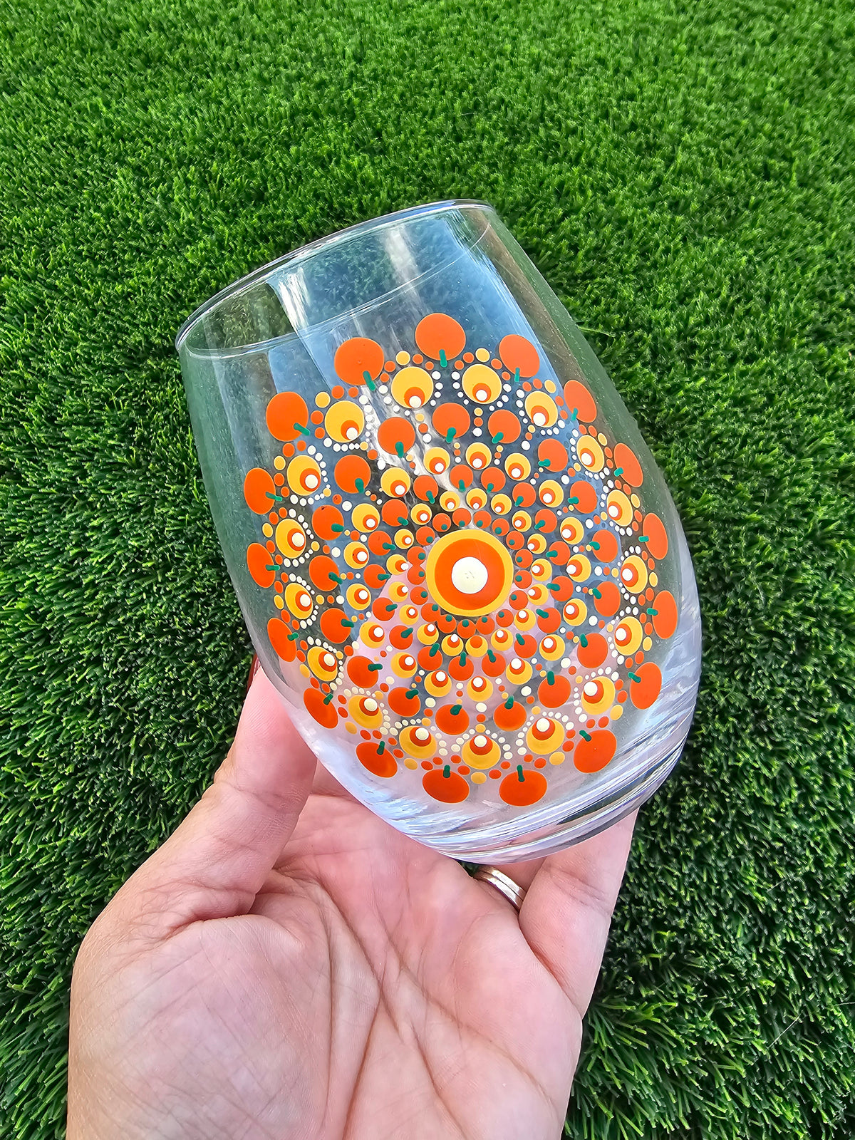 Hand-Painted Pumpkin Mandala Wine Glass – Fall & Halloween Drinkware