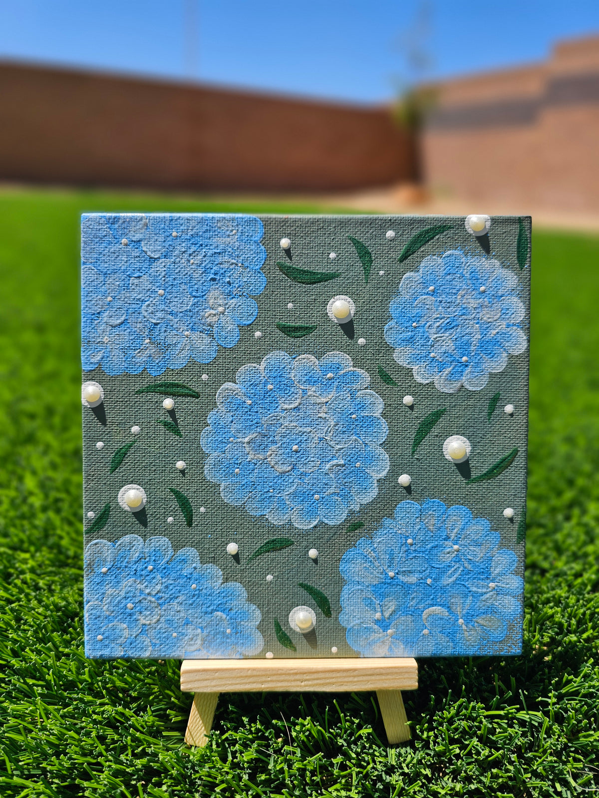 Hand-Painted Hydrangea Floral Art – 6×6" Canvas with Easel