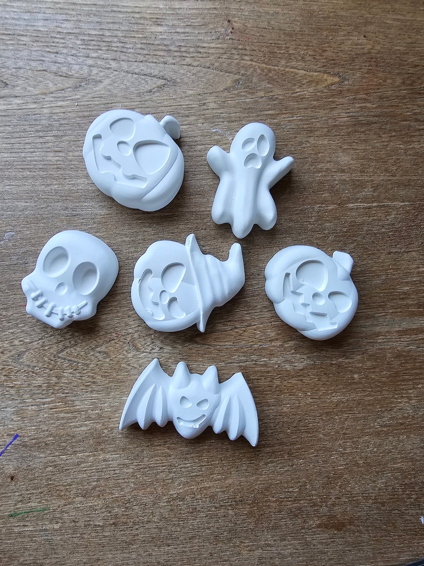 Halloween Paint Your Own Plaster Figurine Kit | DIY Halloween Craft for Kids | Plaster Painting Kit | Halloween Activity | Kids Craft Kit | Halloween Gift