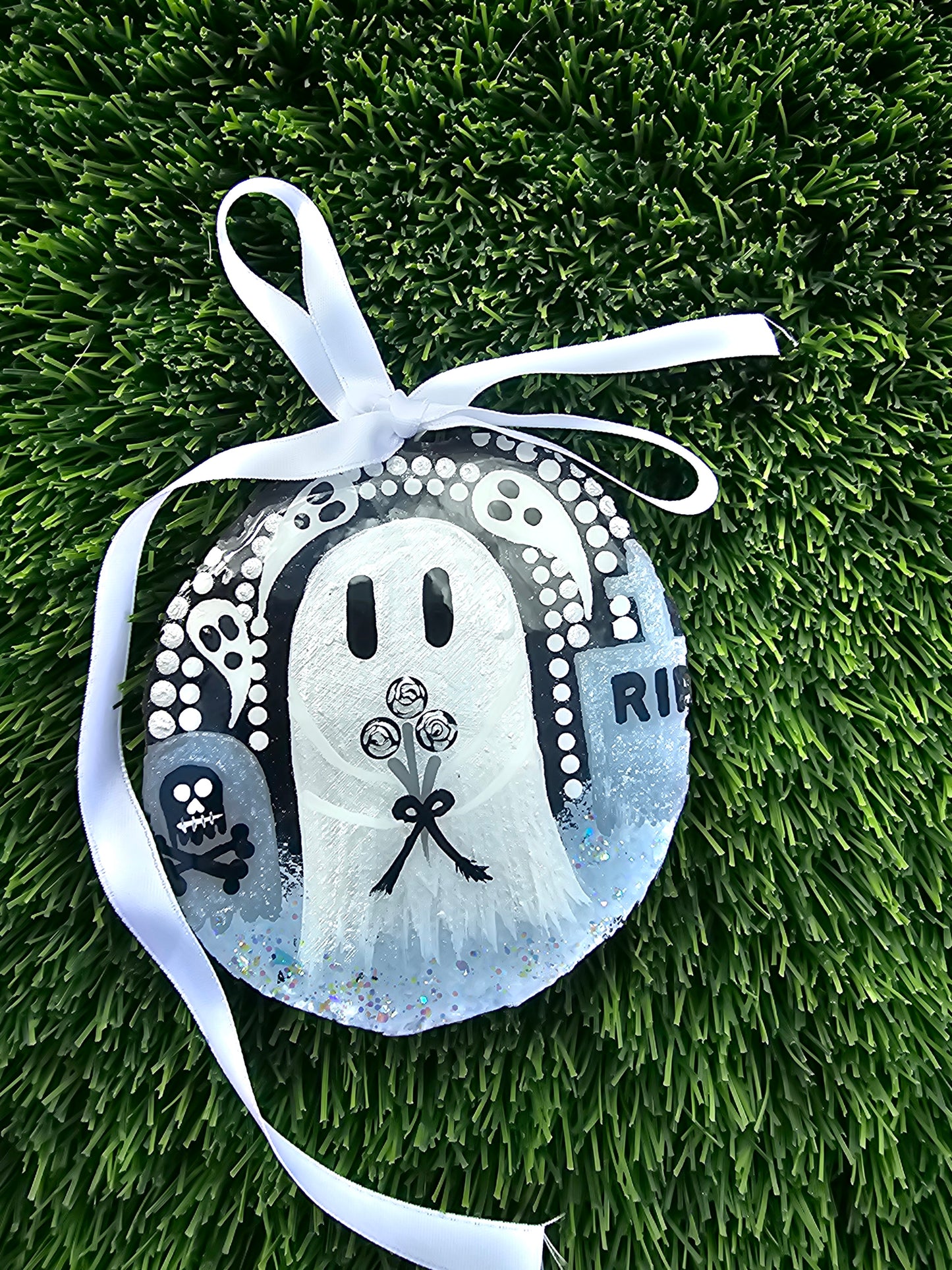 Ghost Buddy Family Reunion Resin Ornament Natural Wood Slice